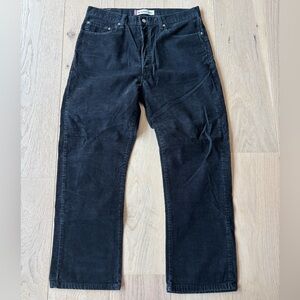 Vintage Levi’s Men's Black Corduroy Pants